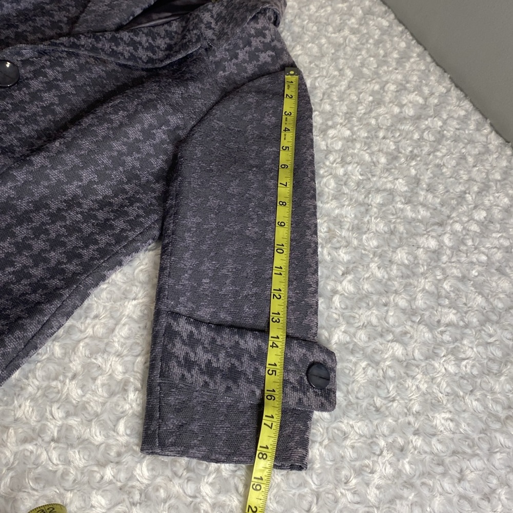 Due per Due poly/ rayon size M herringbone blazer grey and lavender lined! - Picture 9 of 10